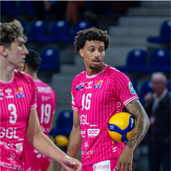 Maillot-équipe-pro-24-25-02